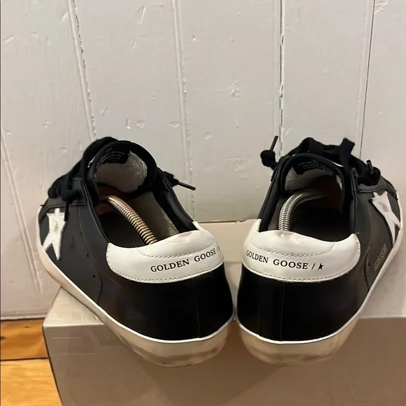 Golden Goose Black and White Sneakers - Picture 4 of 7